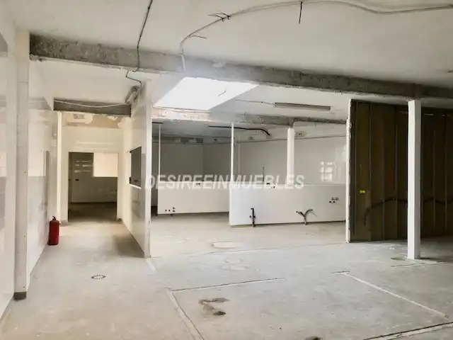 Local de lloguer en Valencia amb Aire condicionat i Calefacció