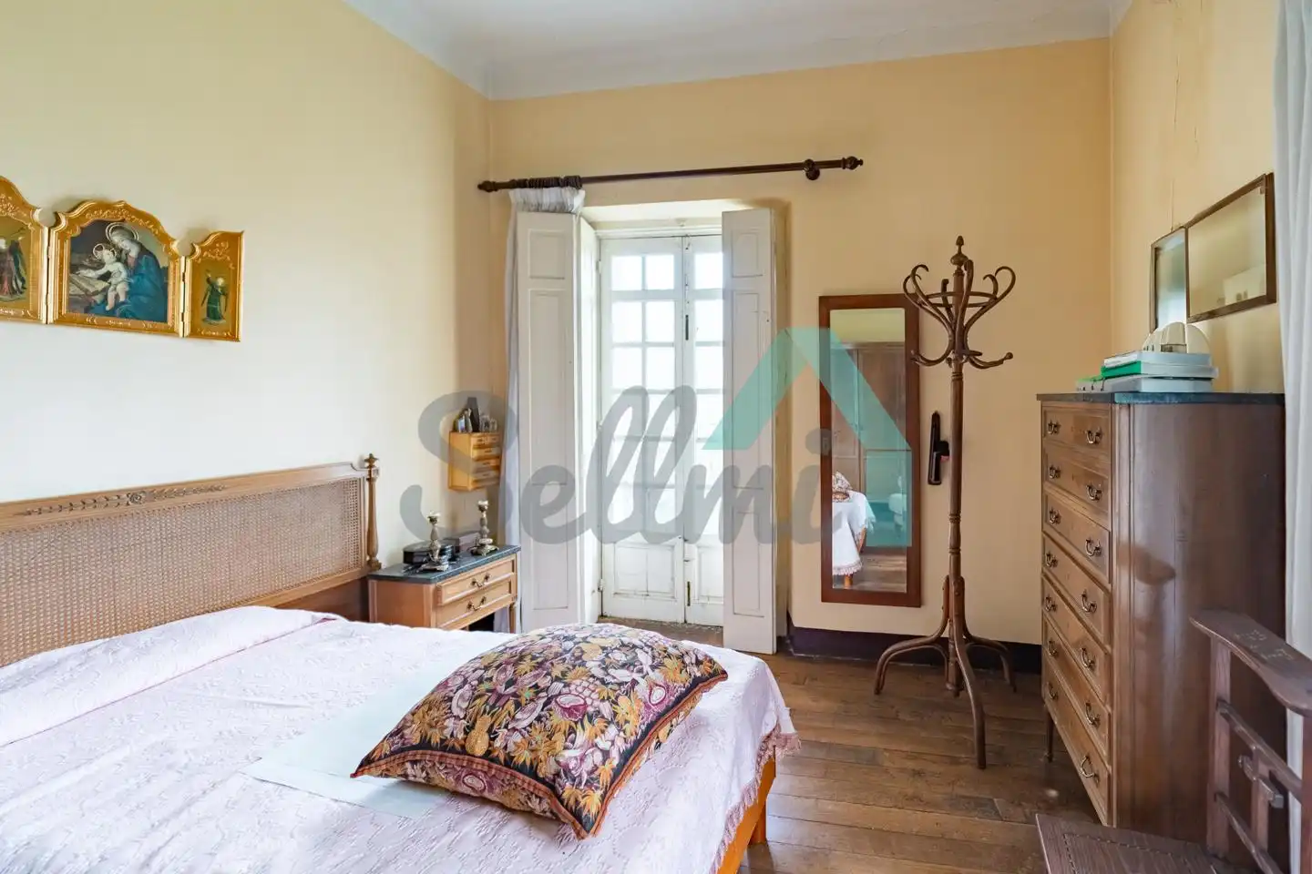 Dormitori de Casa o xalet en venda en Piloña amb Jardí privat, Parquet i Terrassa