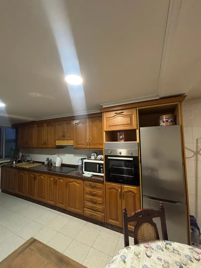 Cuina de Casa o xalet en venda en Monóvar  / Monòver amb Calefacció, Terrassa i Moblat