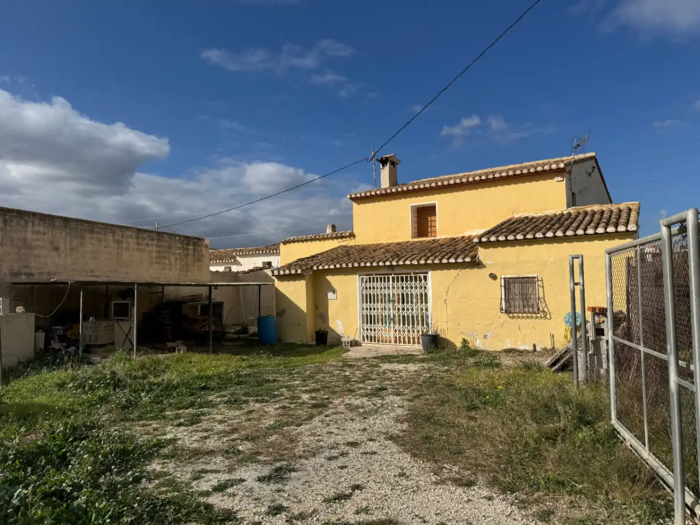 Vista exterior de Finca rústica en venda en Benissa amb Traster i Piscina
