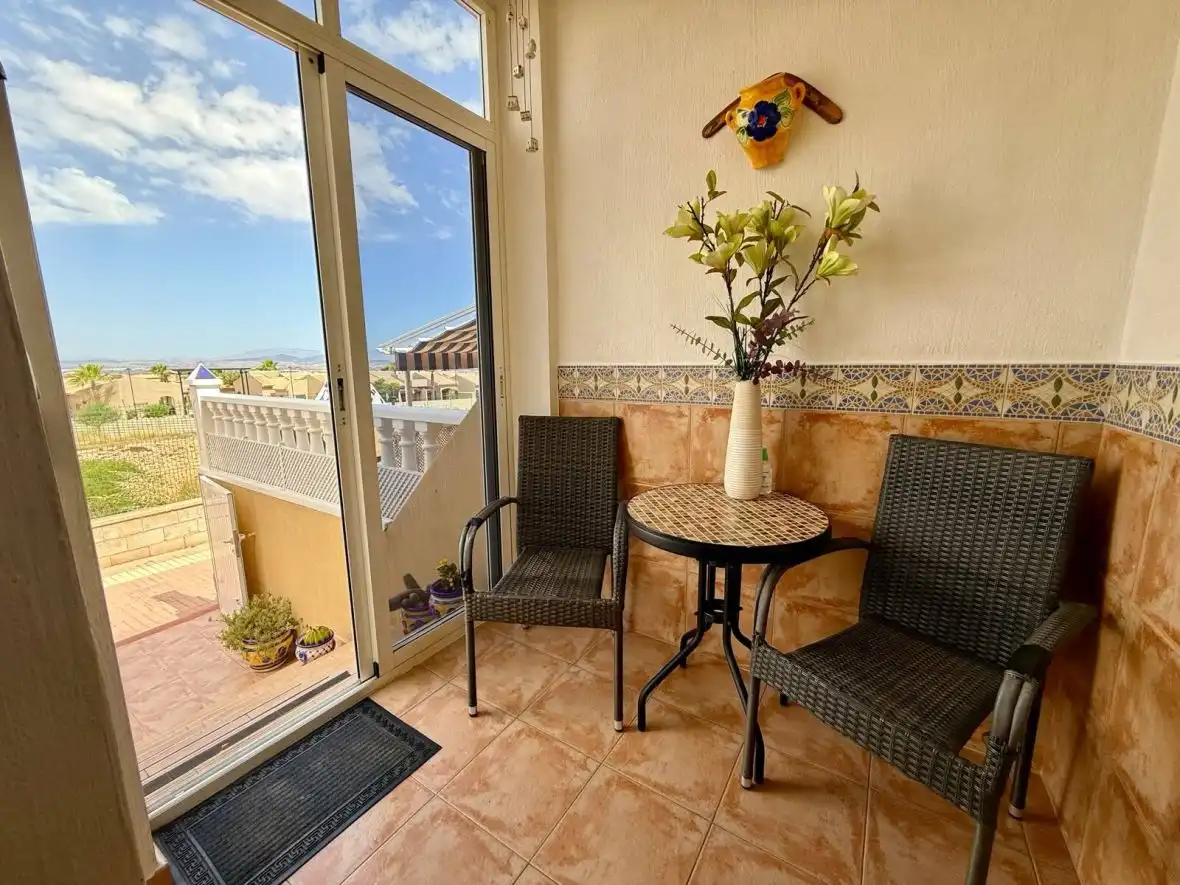Bungalow con piscina in vendita a CALLE MONTE DE SANTA POLA, imagen 4