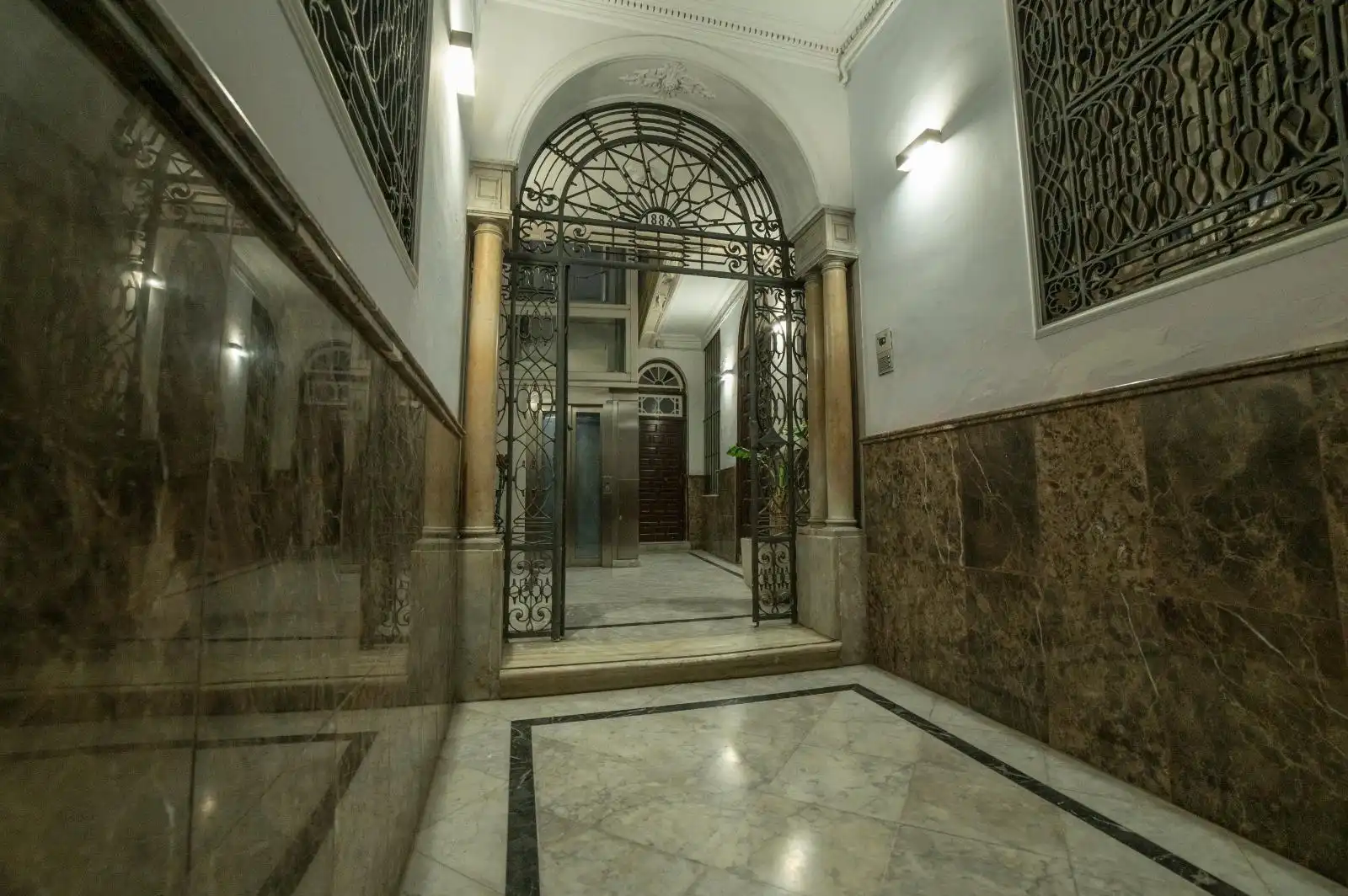 Piso en venta en Plaza MERCED LA, La Merced