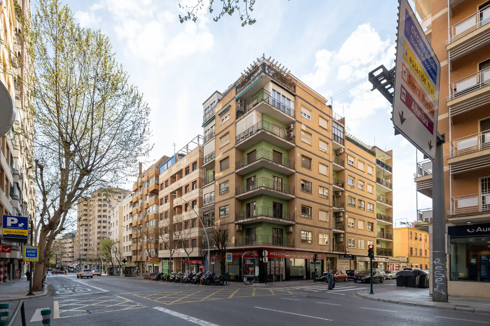 Exterior view of Flat for rent in Granada  with Air Conditioner, Furnished and Washing machine