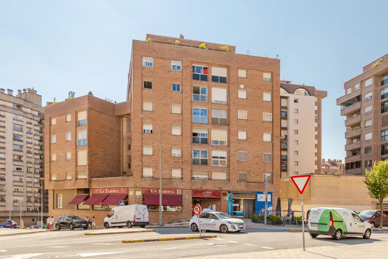 Vista exterior de Pis en venda en  Pamplona / Iruña amb Calefacció, Terrassa i Traster