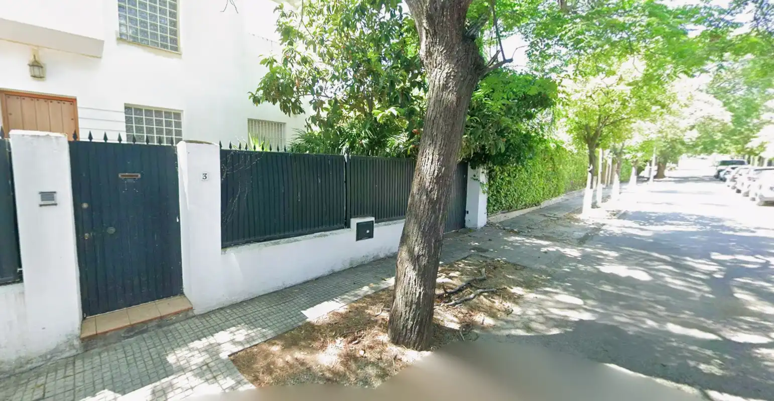 Casa o xalet en venda a OLIVO , El Rocío - La Milagrosa
