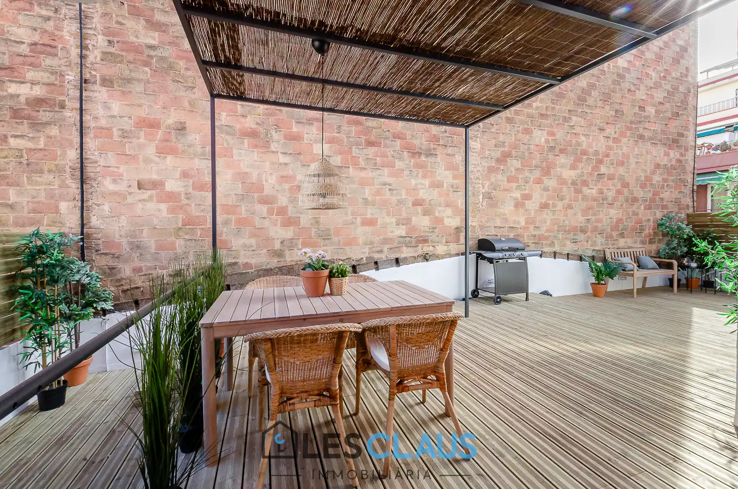 Terrasse von Dachboden zum Verkauf in Barcelona mit Klimaanlage, Heizung und Parkett