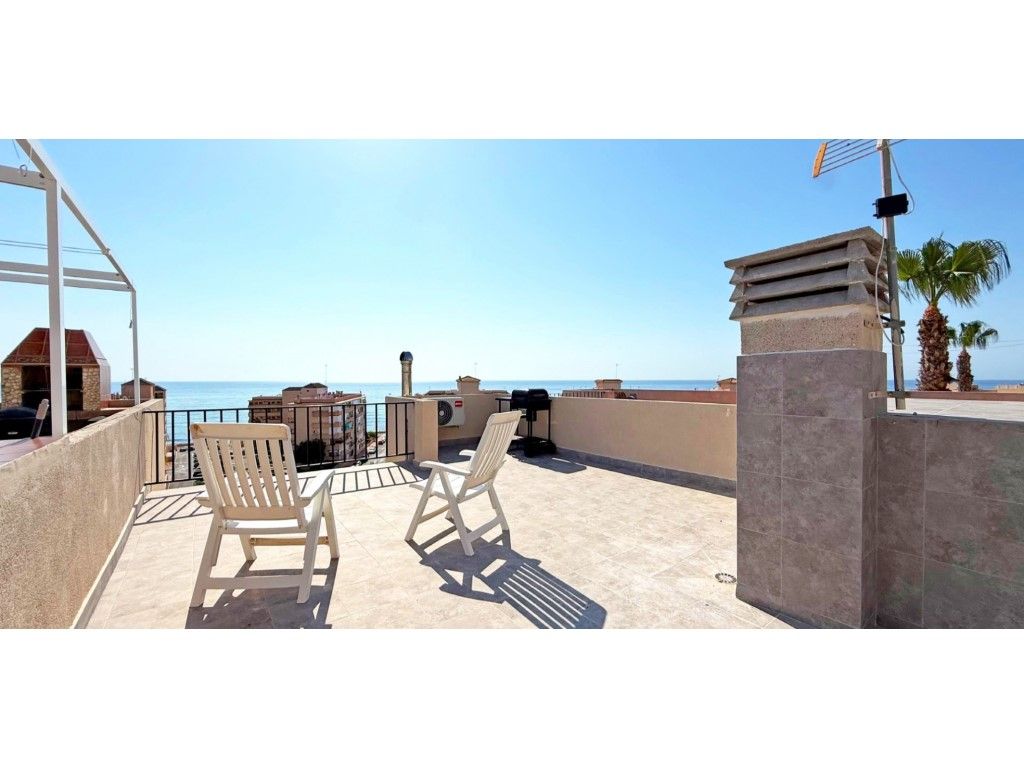 Terrace of Attic for sale in Torrevieja  with Air Conditioner and Furnished