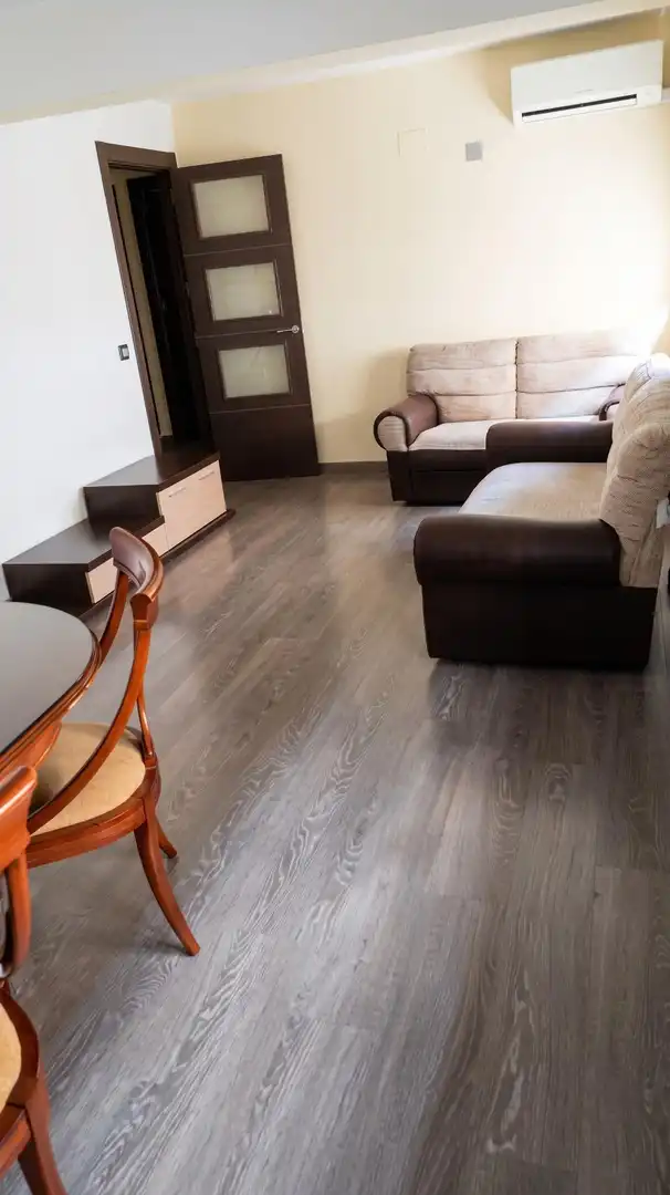 Piso de alquiler en Camino de Ronda, Pajaritos
