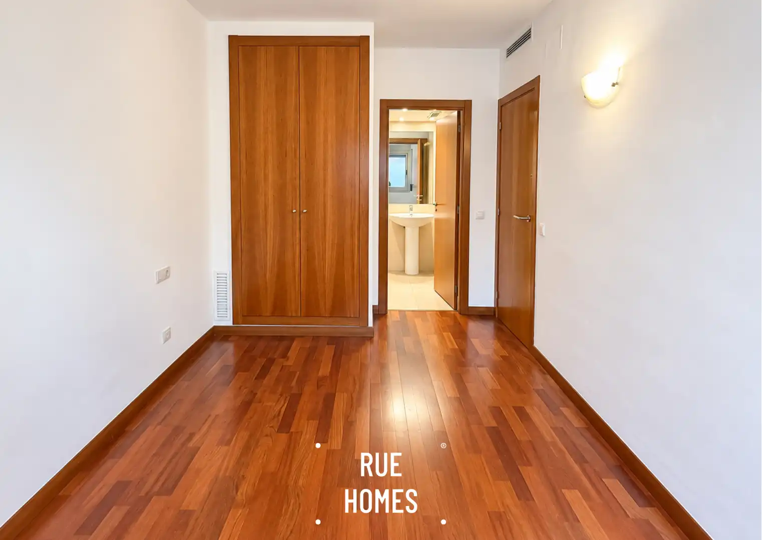 Piso con ascensor en venta en Carrer de Folch i Torres, imagen 9