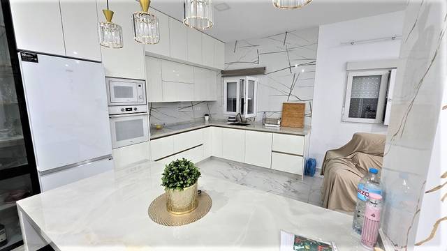Piso en Venta en Carrús Este