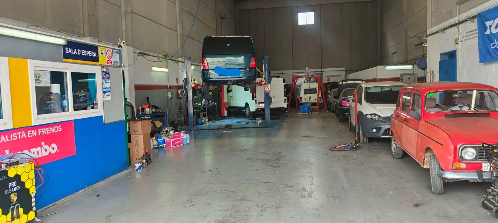 Nave industrial en venta en Carrer Doctor Eladi Conde 2, imagen 3