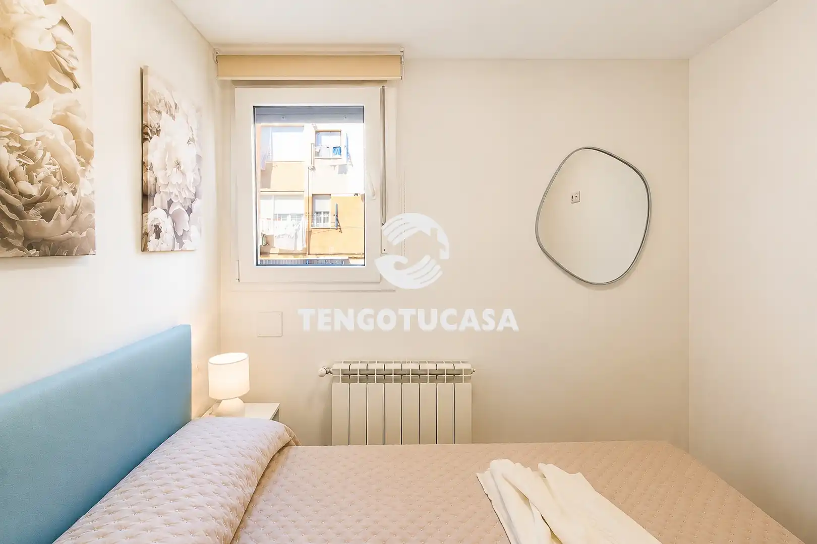 Bedroom of Flat for sale in Madrid  with Air Conditioner, Furnished and Oven