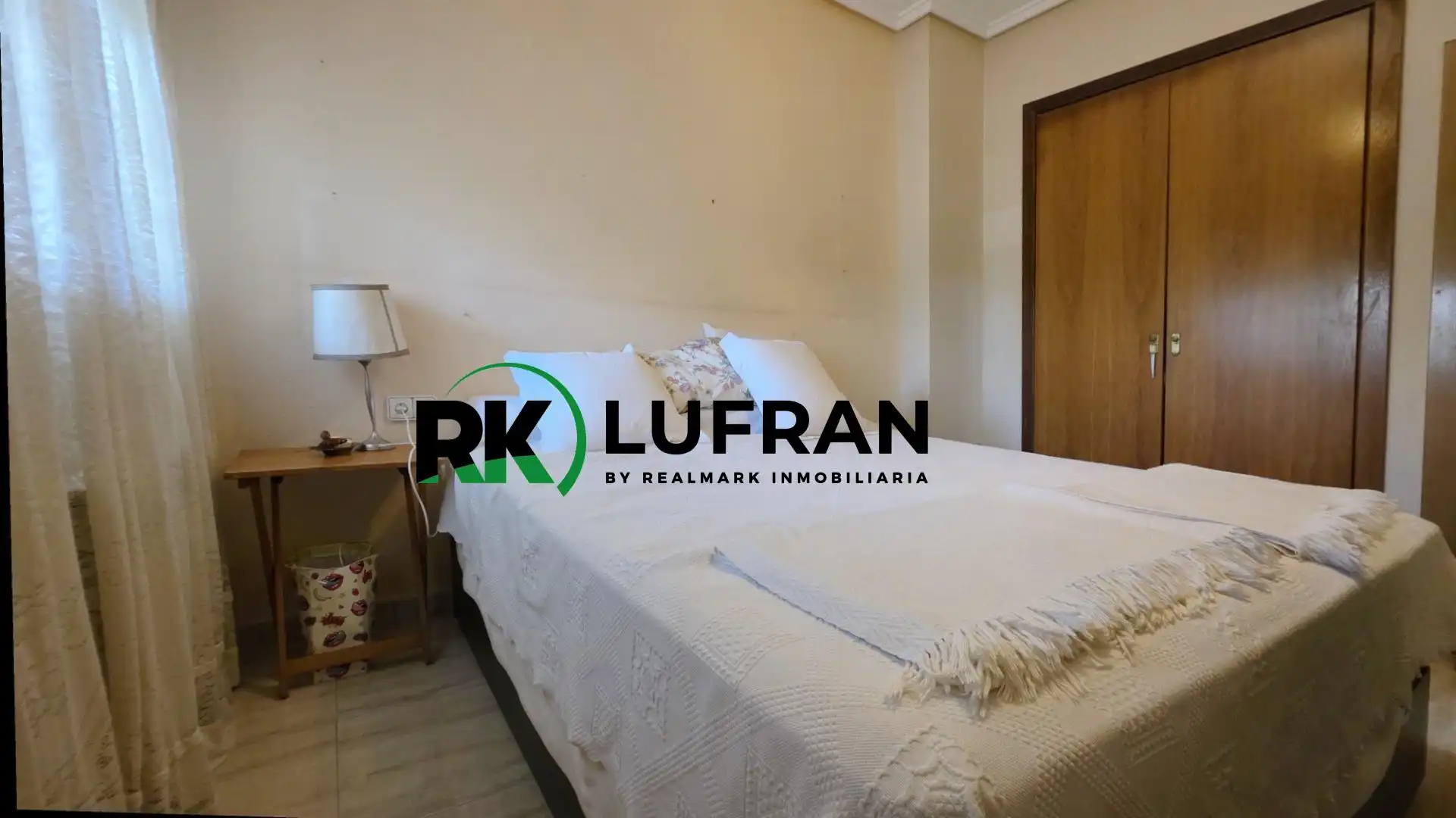 Schlafzimmer von Wohnung zum Verkauf in El Campello mit Klimaanlage, Privatgarten und Terrasse