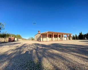 Vista exterior de Casa o xalet en venda en Lorca amb Calefacció, Jardí privat i Terrassa