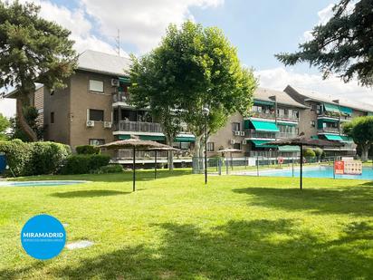 Exterior view of Flat for sale in Paracuellos de Jarama