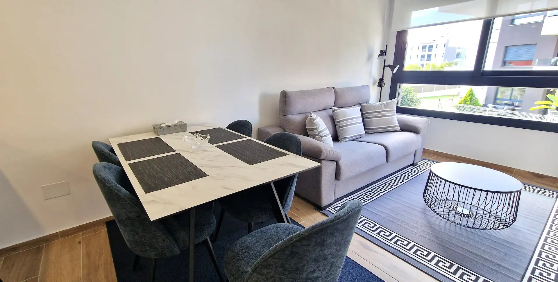 Sala de estar de Apartamento de alquiler en Orihuela con Aire acondicionado, Calefacción y Terraza