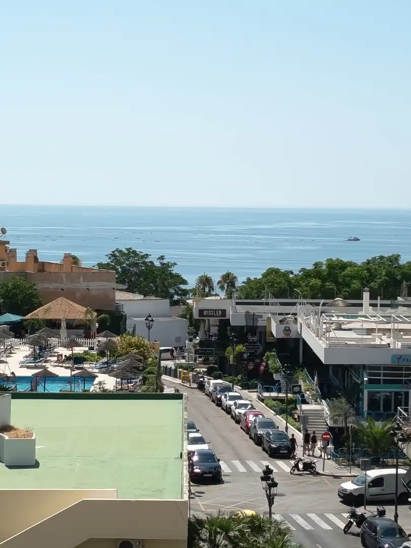 Apartament amb piscina en venda a El Bajondillo