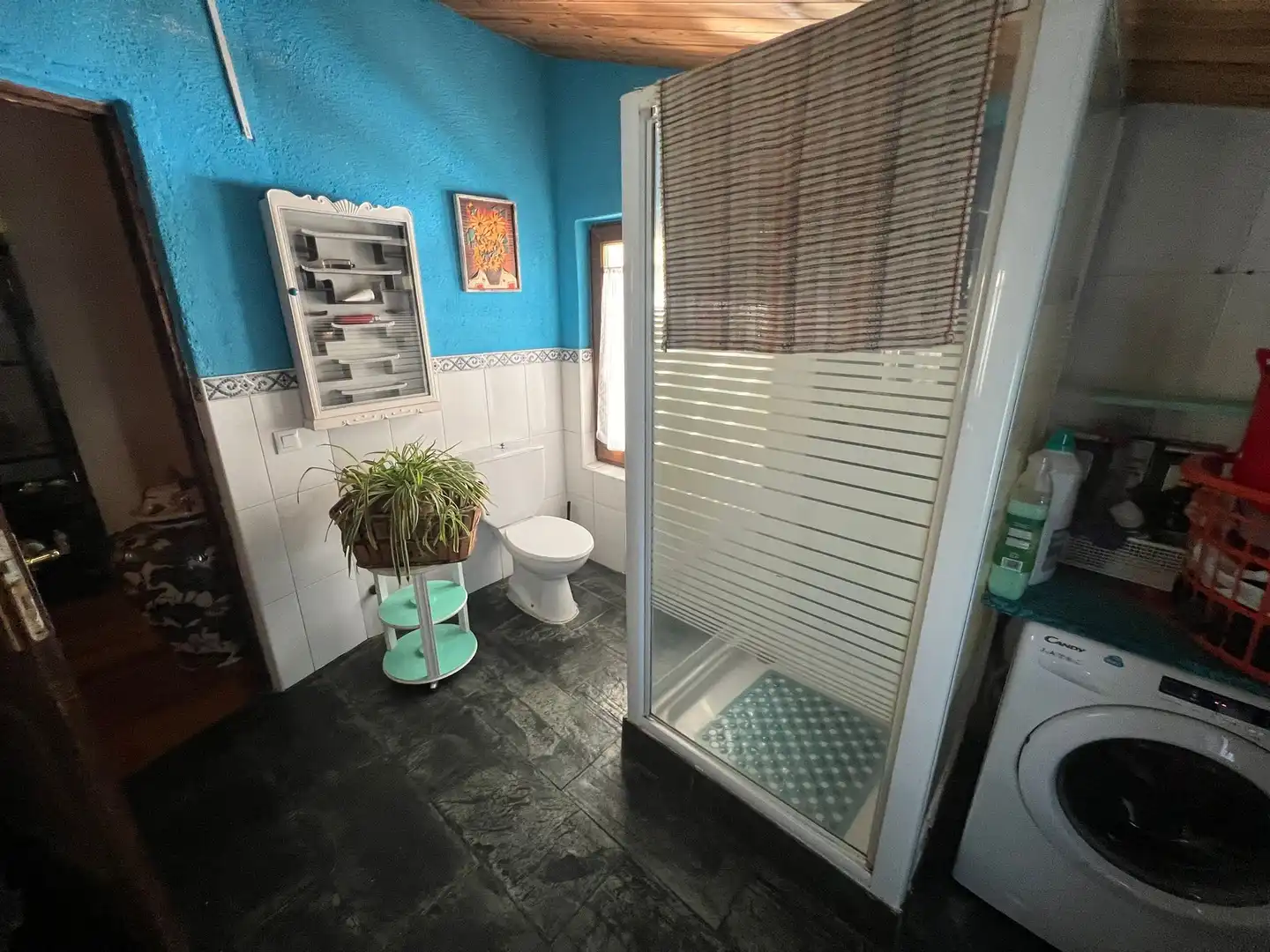 Baño de Casa o chalet en venta en Navacepedilla de Corneja con Calefacción, Jardín privado y Parquet
