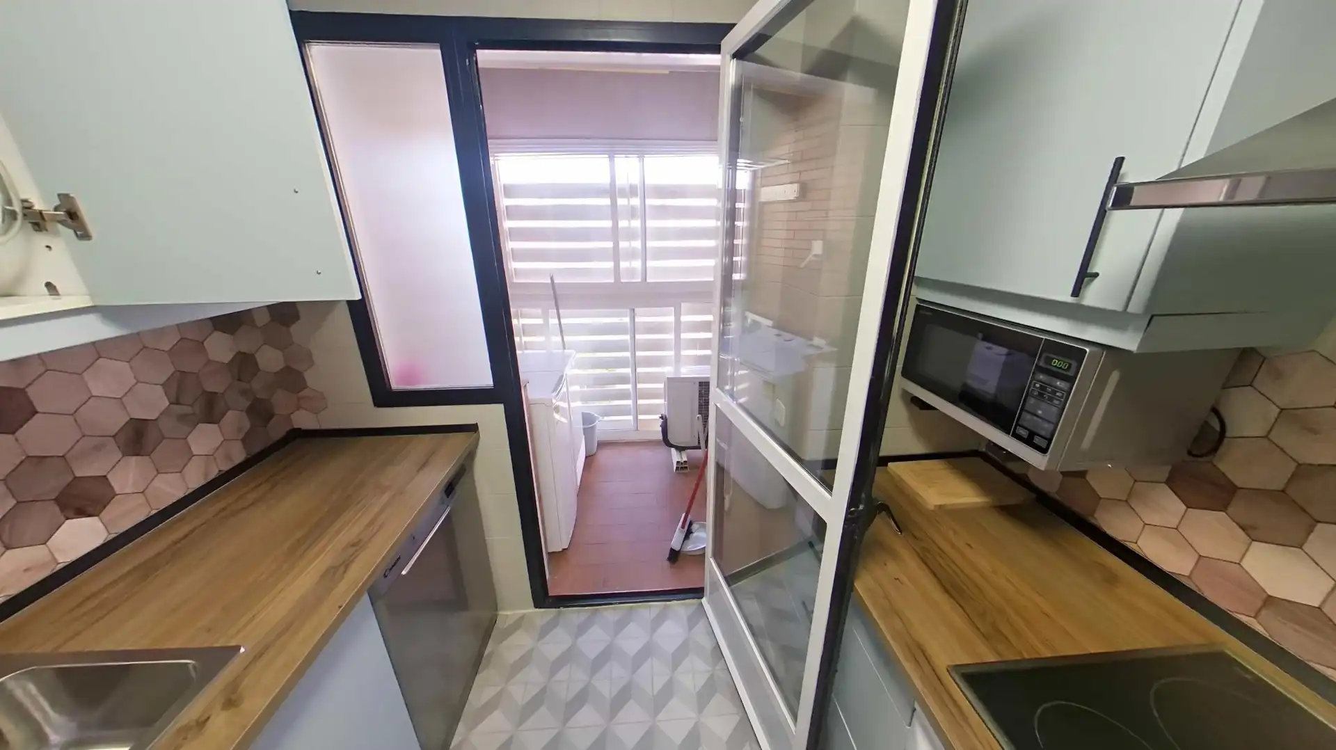 Flat for rent in Calle de la Diligencia, Palomeras Bajas