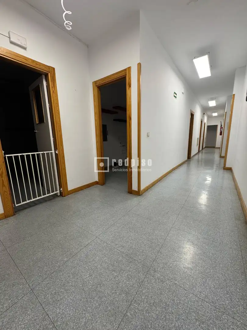 Business premises to rent in del Marqués de la Valdavia, imagen 15