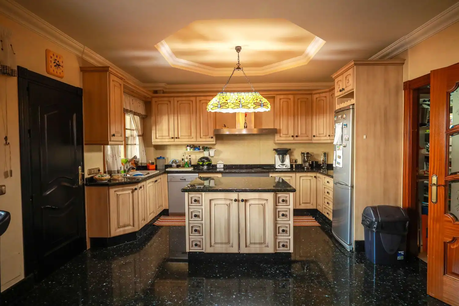 Cocina de Casa o chalet en venta en Pizarra con Aire acondicionado, Calefacción y Jardín privado
