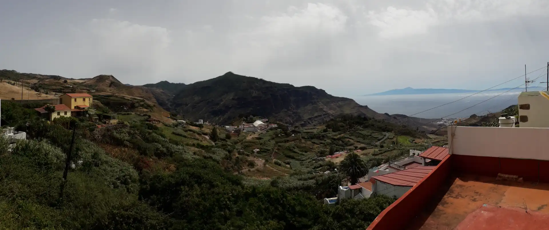 Vista exterior de Finca rústica en venda en Gáldar amb Terrassa