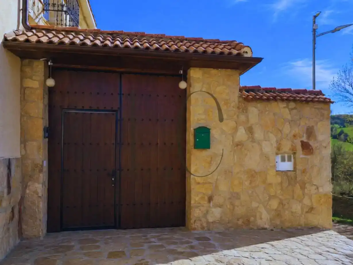 Vista exterior de Piso en venta en La Tala con Jardín privado, Trastero y Amueblado