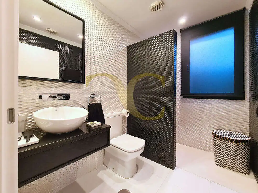 Baño de Casa o chalet en venta en Siero con Calefacción, Jardín privado y Trastero
