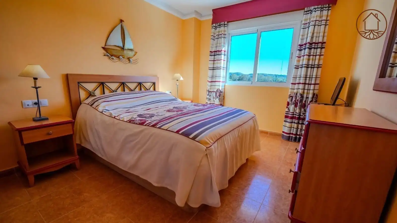 Dormitori de Apartament en venda en Guardamar del Segura amb Aire condicionat, Terrassa i Traster