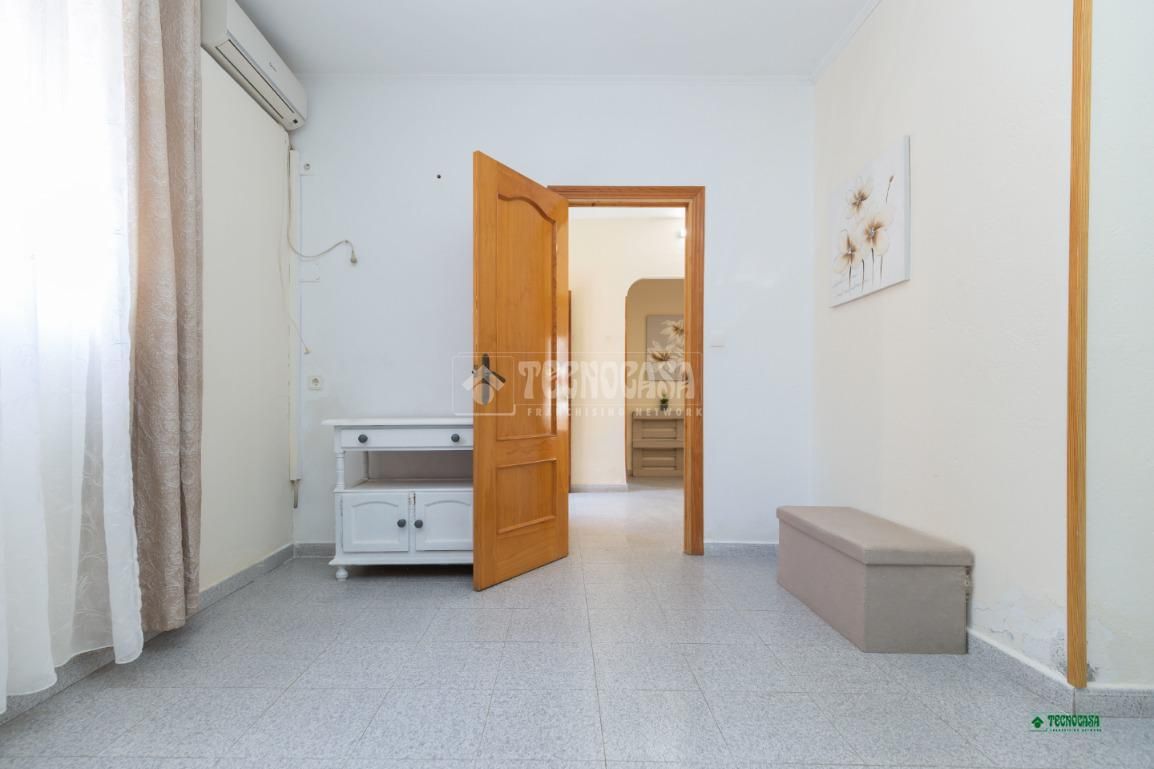 Casa adosada en venda en  Almería Capital amb Aire condicionat, Calefacció i Traster