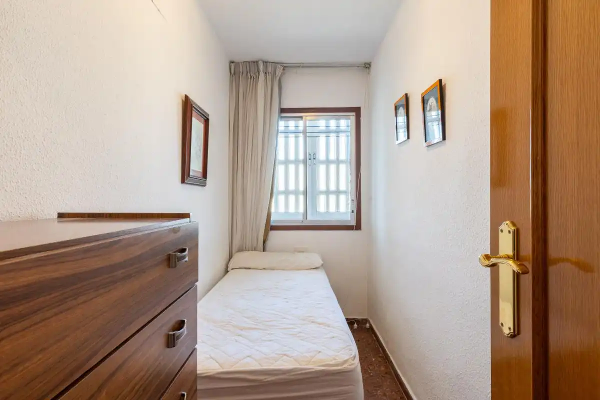 Habitación de Piso en venta en La Pobla de Farnals con Calefacción, Jardín privado y Terraza