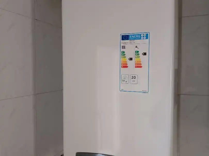 Cocina de Piso en venta en  Madrid Capital con Aire acondicionado
