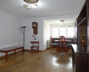 Bedroom of Flat for sale in  Madrid Capital