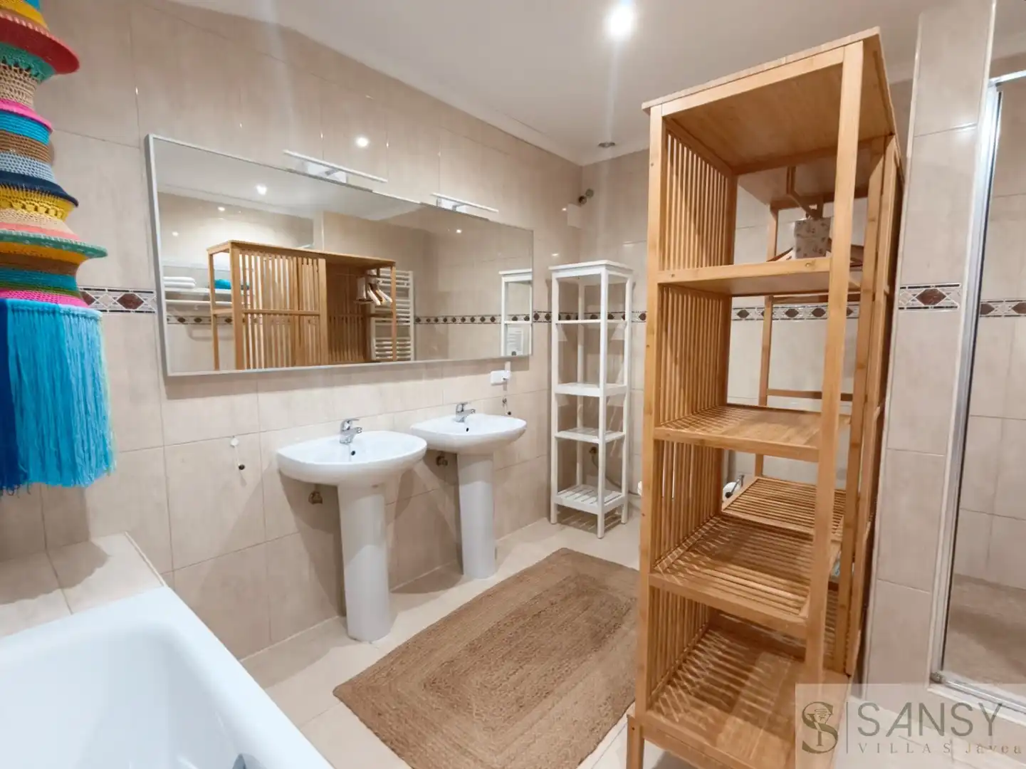 Badezimmer von Haus oder Chalet zum Verkauf in Castell de Castells mit Klimaanlage, Terrasse und Abstellraum
