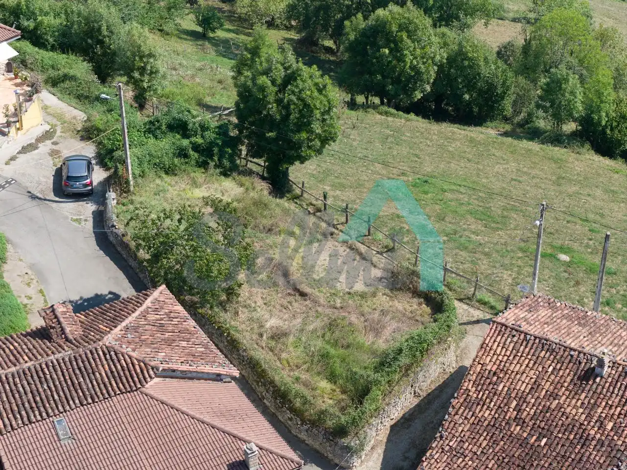 Casa adosada en venta en Amieva con Jardín privado y Terraza
