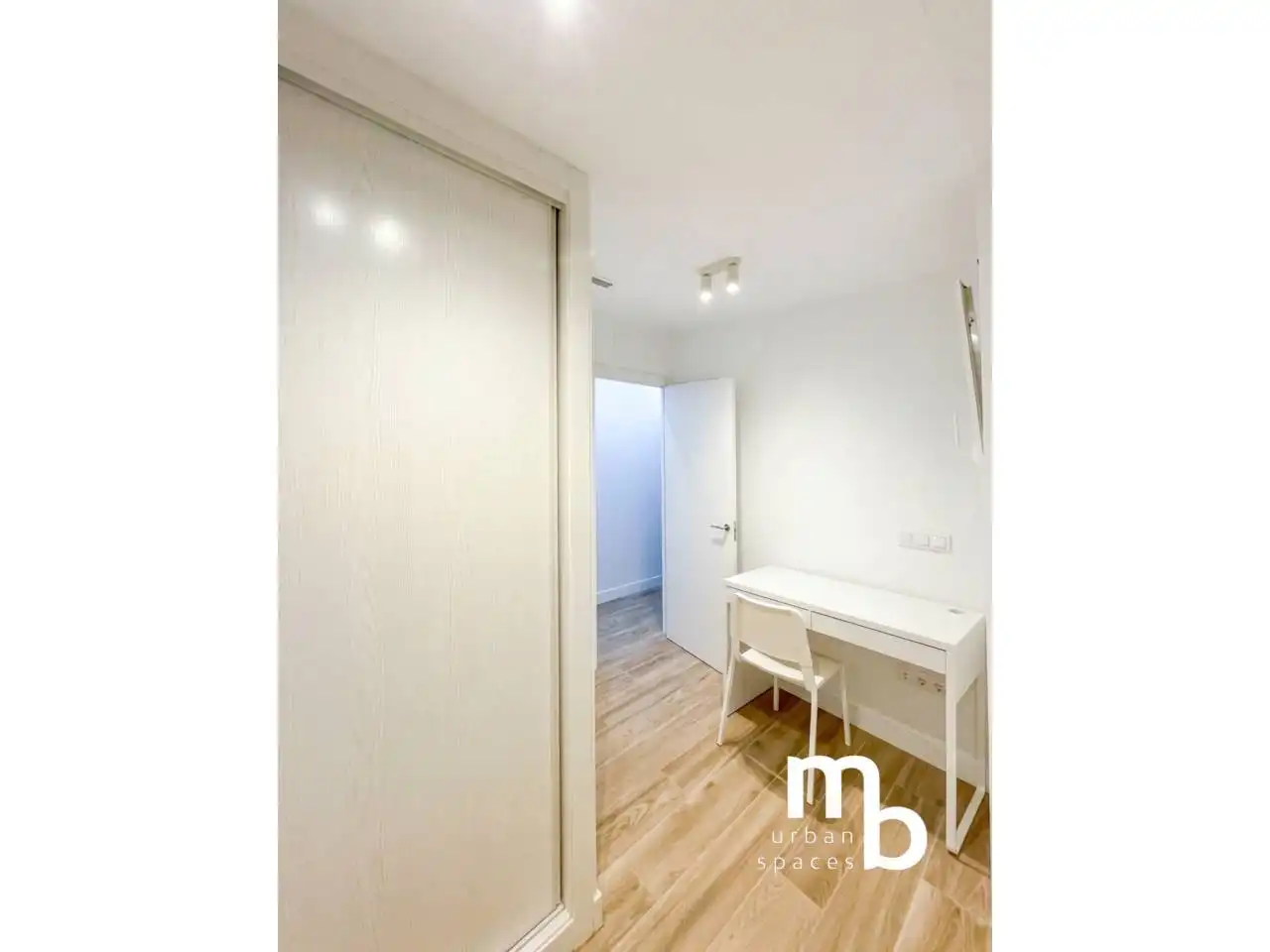 Habitación de Piso en venta en Madrid con Aire acondicionado y Calefacción