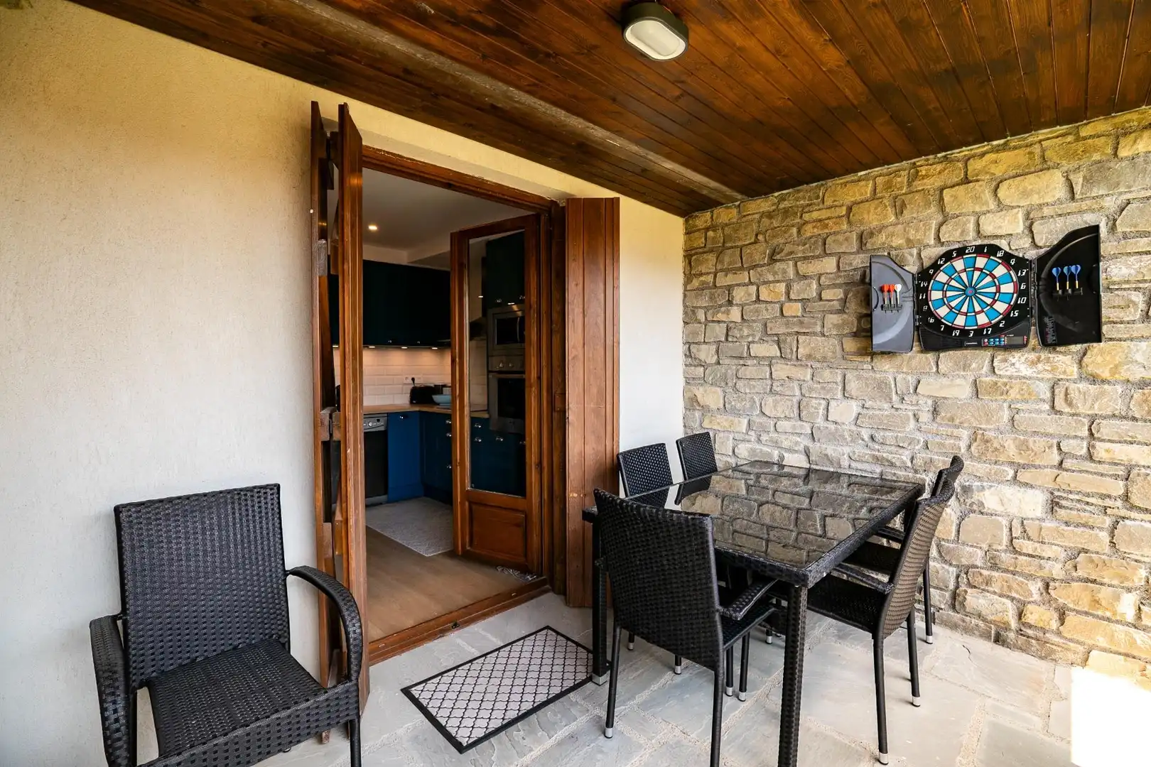 Terrassa de Casa o xalet en venda en Sabiñánigo amb Calefacció, Jardí privat i Terrassa