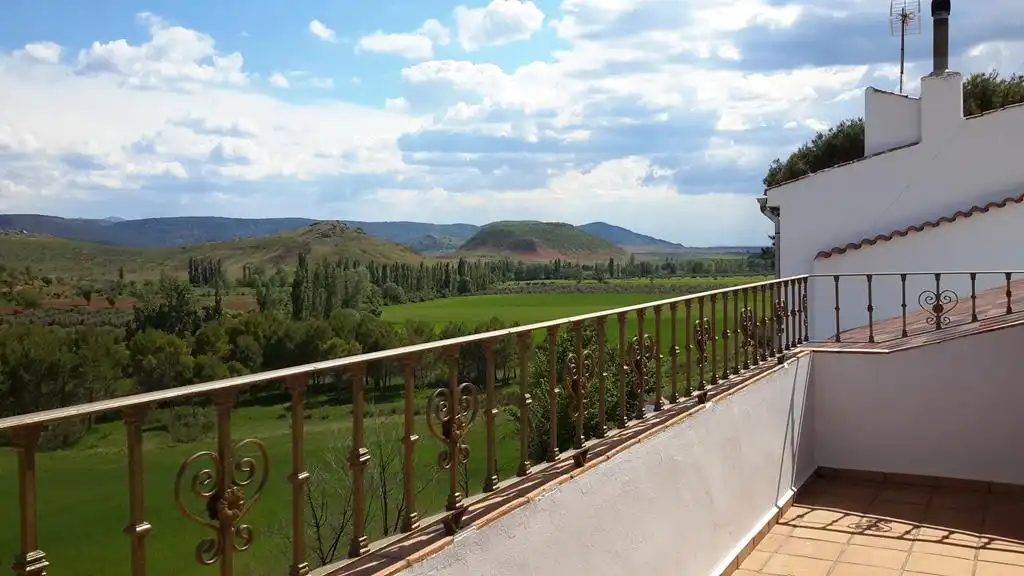 Terrasse von Haus oder Chalet zur Miete in Alcaraz mit Heizung, Privatgarten und Terrasse