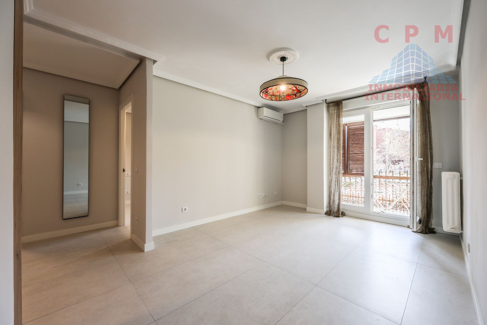 Bedroom of Flat to rent in  Madrid Capital  with Air Conditioner, Heating and Terrace