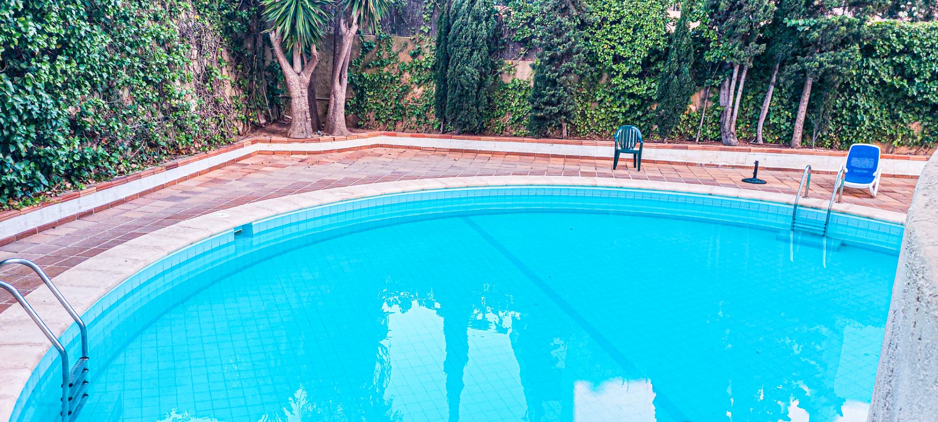 Swimming pool of Flat for sale in  Palma de Mallorca  with Air Conditioner, Heating and Parquet flooring