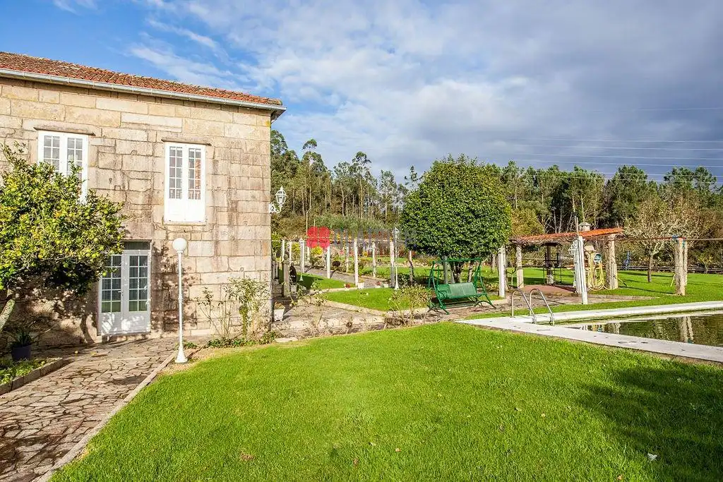 Jardí de Casa o xalet en venda en Padrón amb Jardí privat