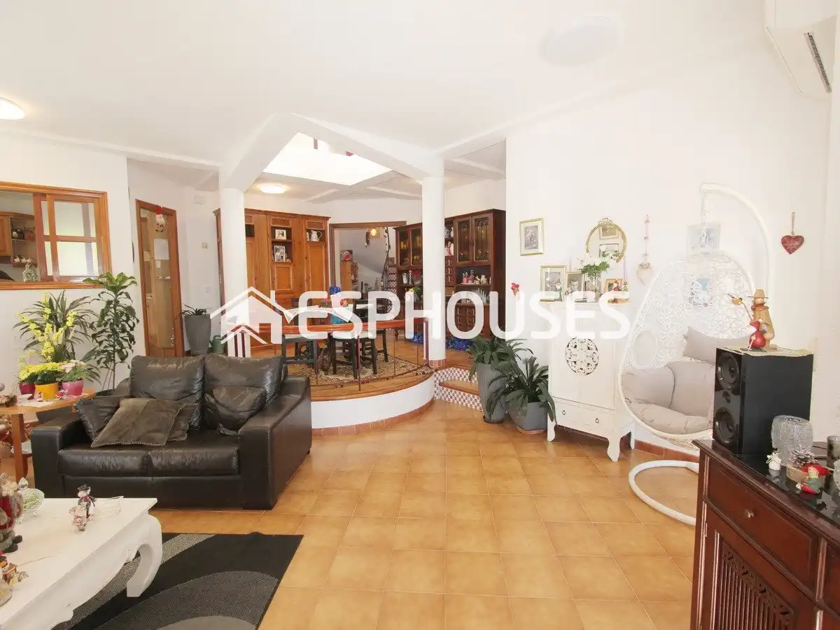 Living room of Houses for sale in Altea  with Air Conditioner, Swimming Pool and Furnished