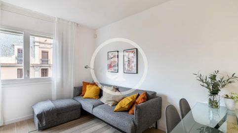 Foto 4 de Piso de alquiler en C/ de València, El Camp de l'Arpa del Clot,  Barcelona Capital