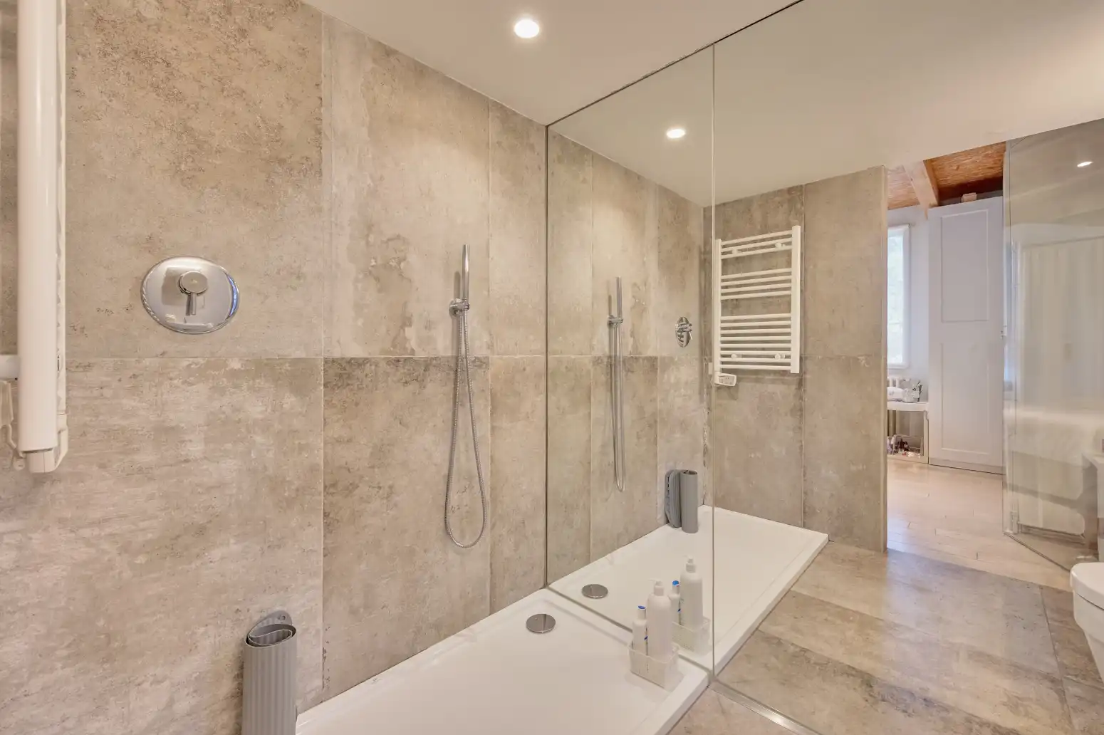 Baño de Casa adosada en venta en  Pamplona / Iruña con Calefacción, Jardín privado y Parquet