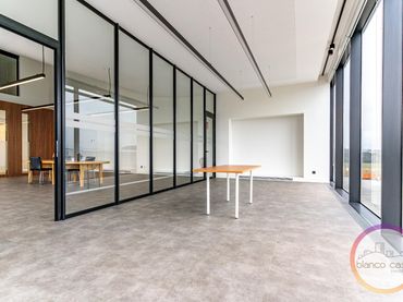 Büro mit Aufzug zur Miete in Carballo