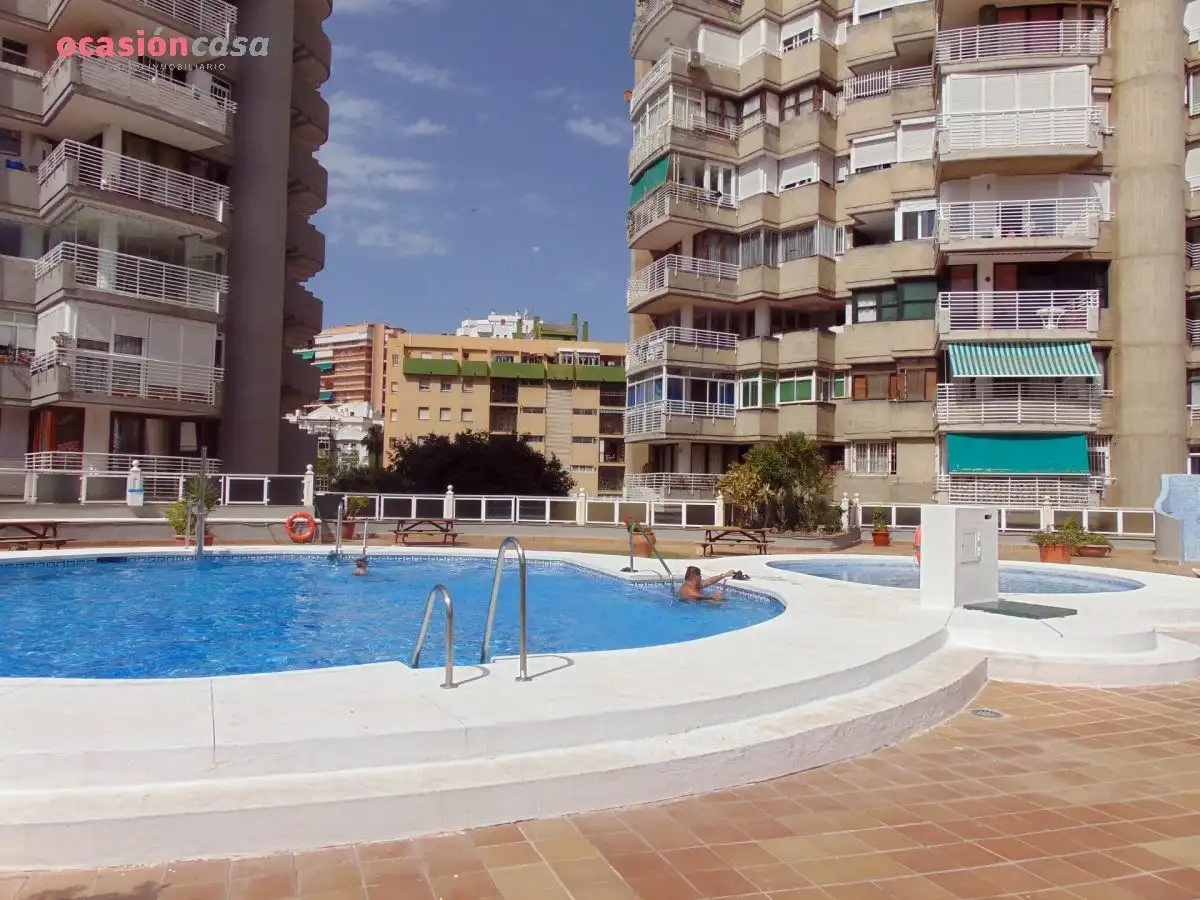 Swimming pool of Flat for sale in Torremolinos  with Air Conditioner, Terrace and Community pool
