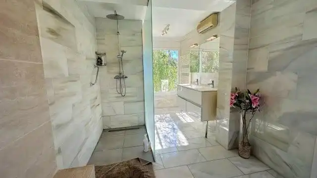Chalet con piscina en venta en VERDEROL, imagen 10