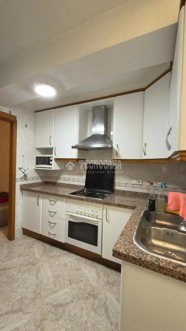 Kitchen of Flat for sale in Alicante / Alacant  with Air Conditioner and Heating