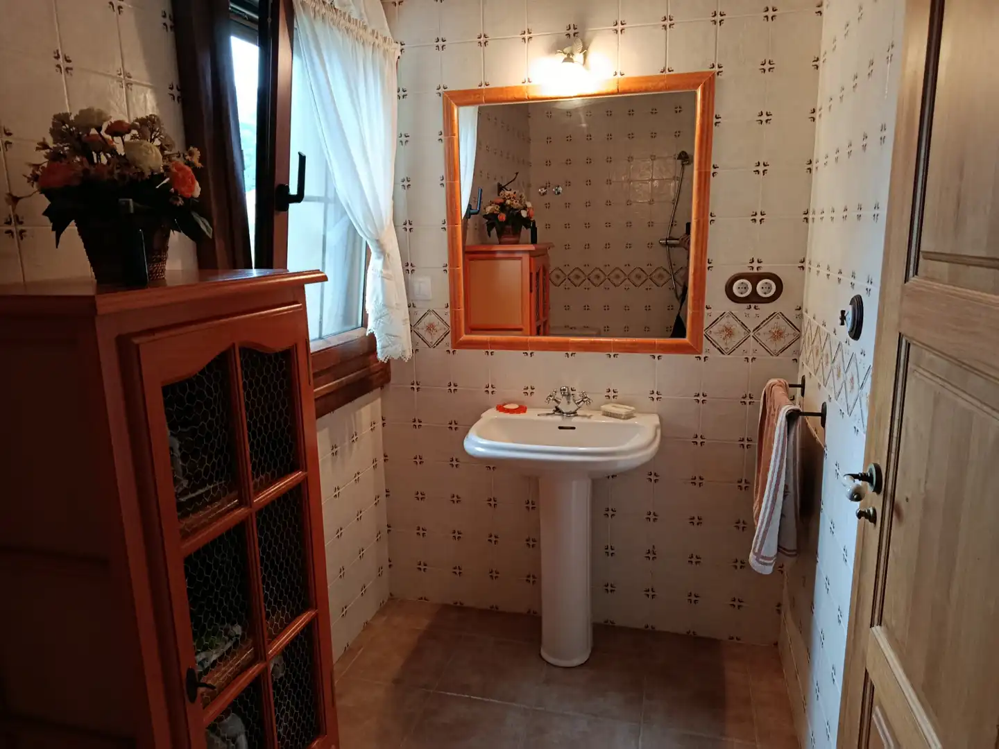 Baño de Casa o chalet en venta en Santiurde de Toranzo con Calefacción, Jardín privado y Terraza