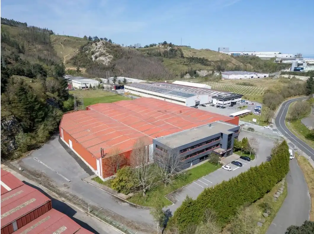 Local comercial en venda a Deba